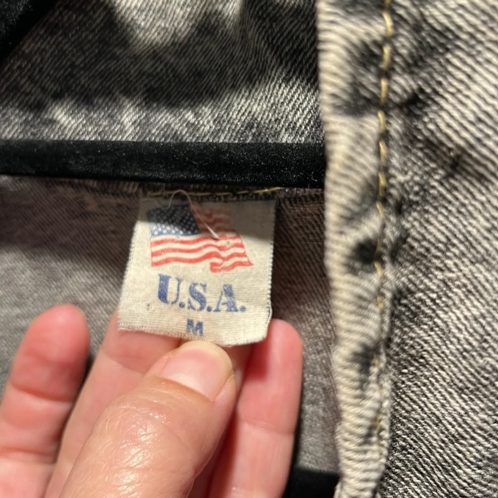 Vintage Oversized Acid Wash Jean Denim Jacket Womens Medium Grunge Street - Picture 3 of 3